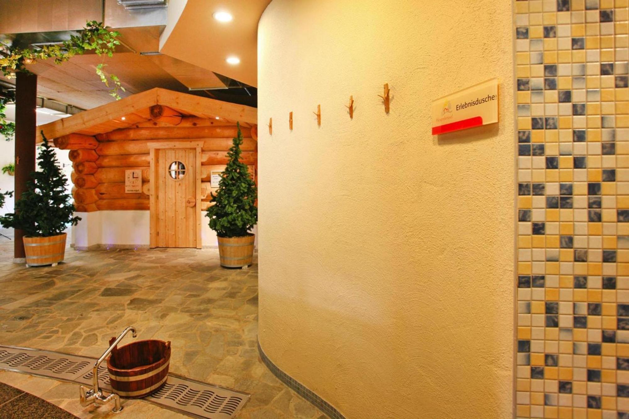 In With A Shared Pool Holiday home Wernigerode